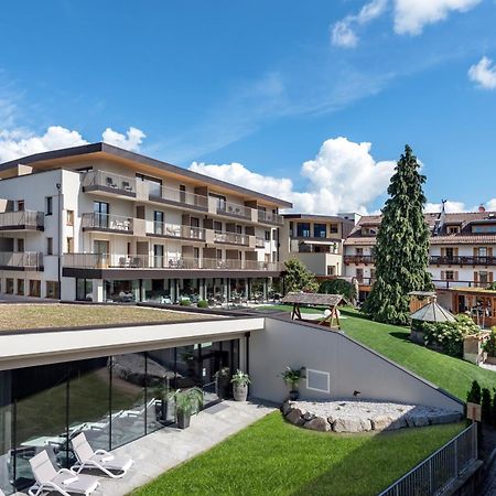 Hotel Langhof Natz-Schabs ภายนอก รูปภาพ